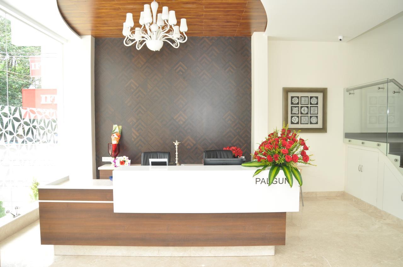 Palguni Residency Hotel Hassan Exterior foto